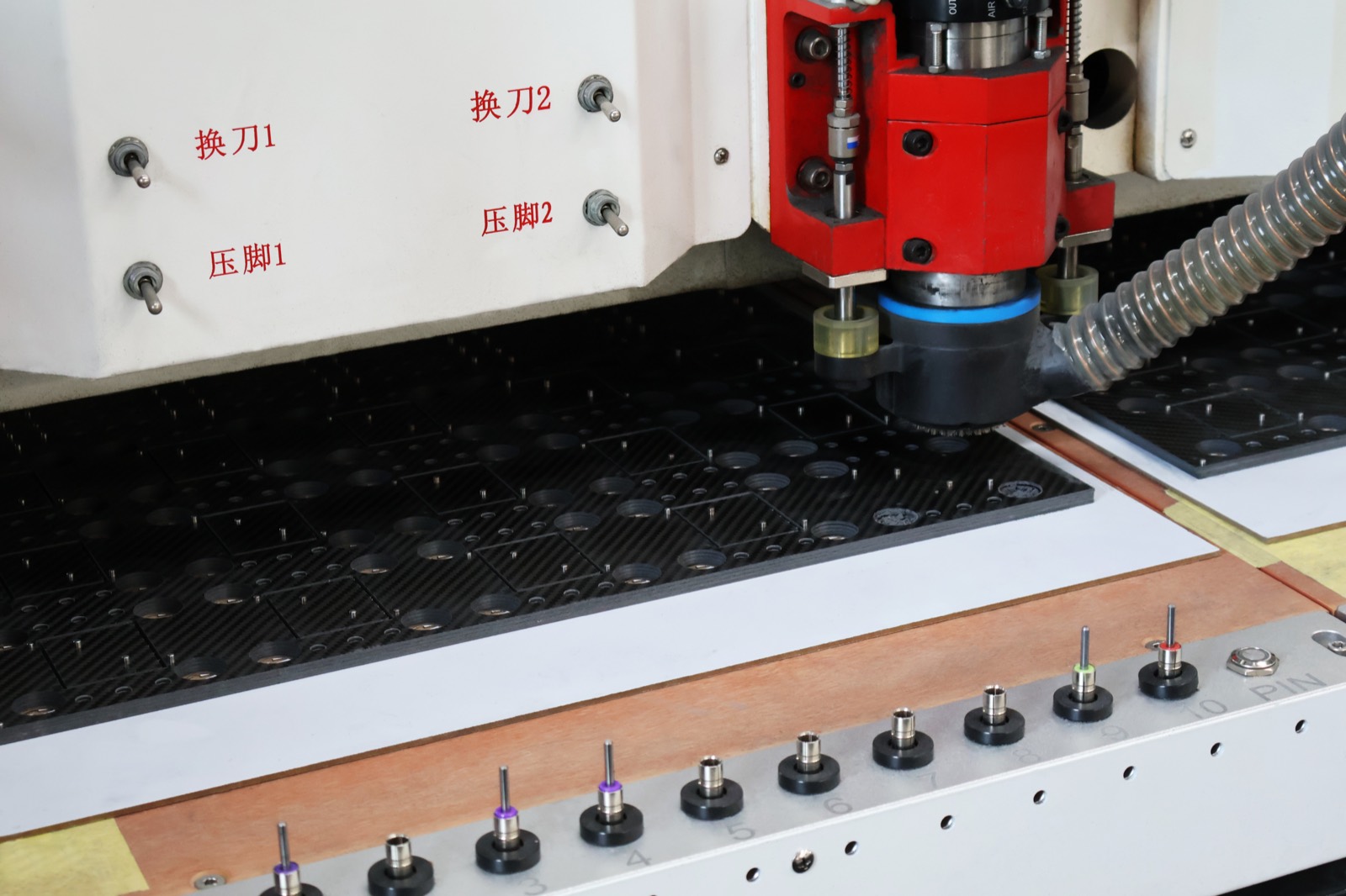 CNC精雕 / CNC milling